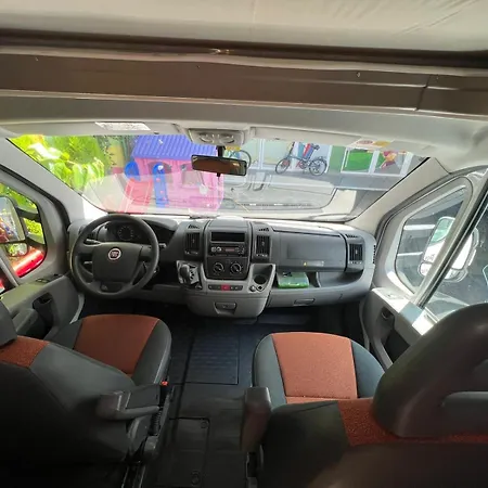 مكان تخييم Camper Rent Motorhome Albanian *
